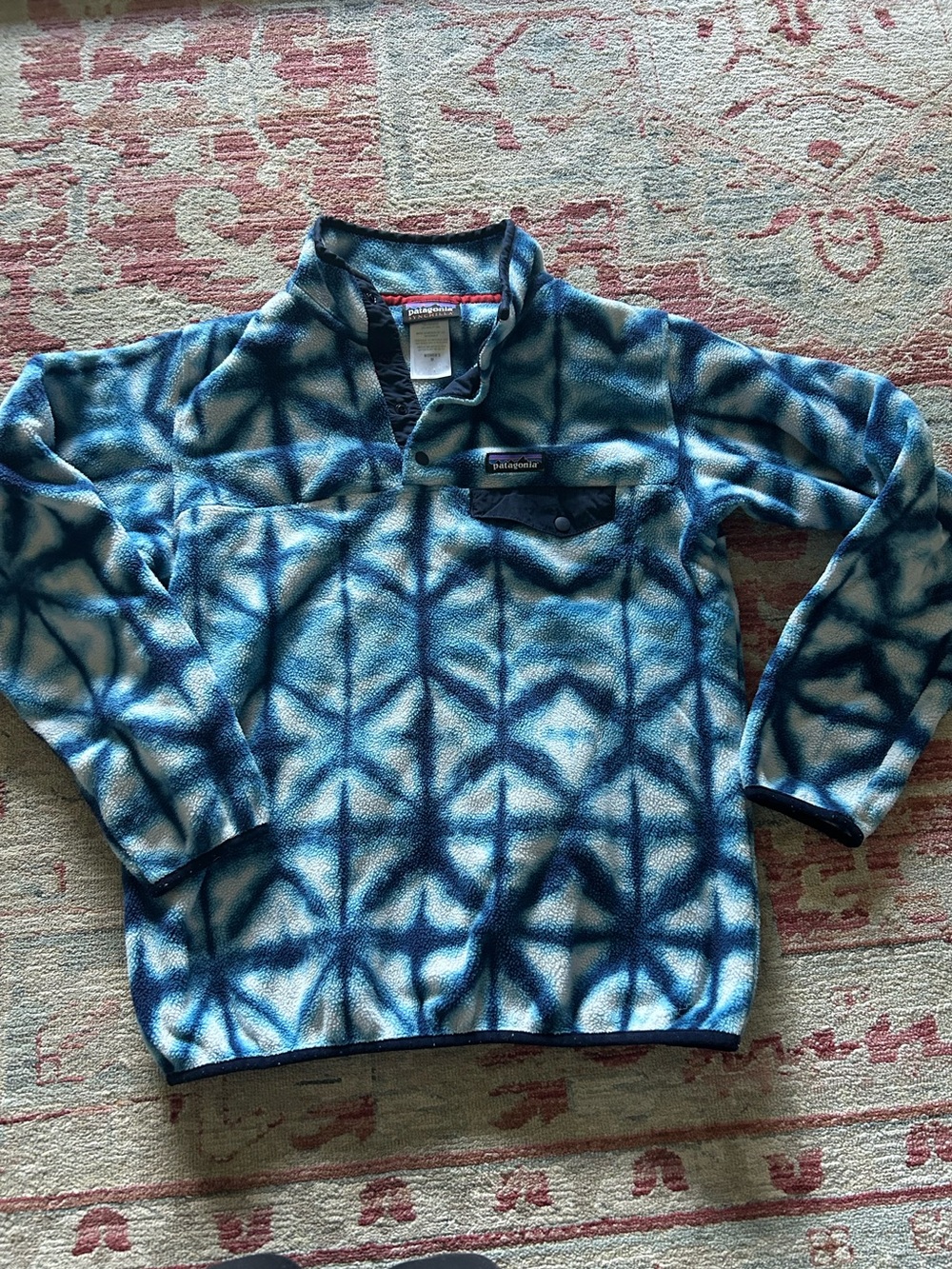 Patagonia pull over